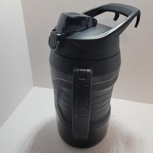 Under Armour Playmaker Water Bottle Insulated Jug 64‎ Oz